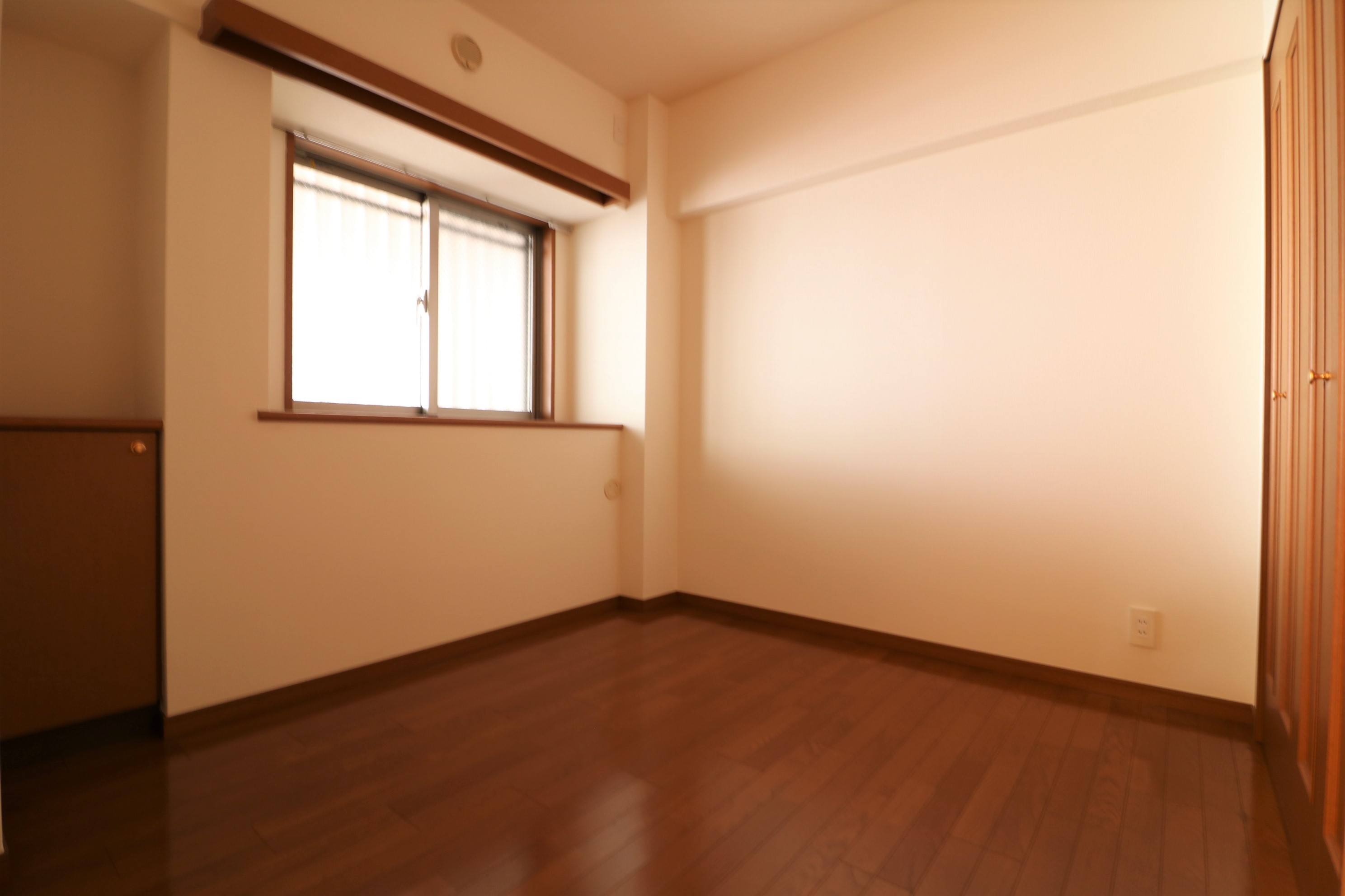 【DEN】書斎や趣味のお部屋に！